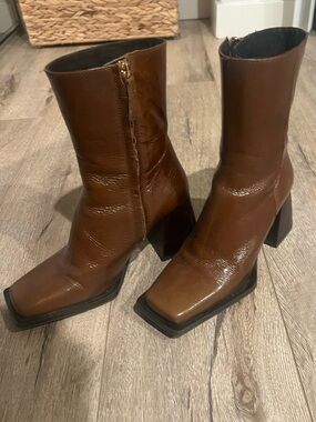FENERS - Brown Leather Square-Toe Block Heel Women's Boots